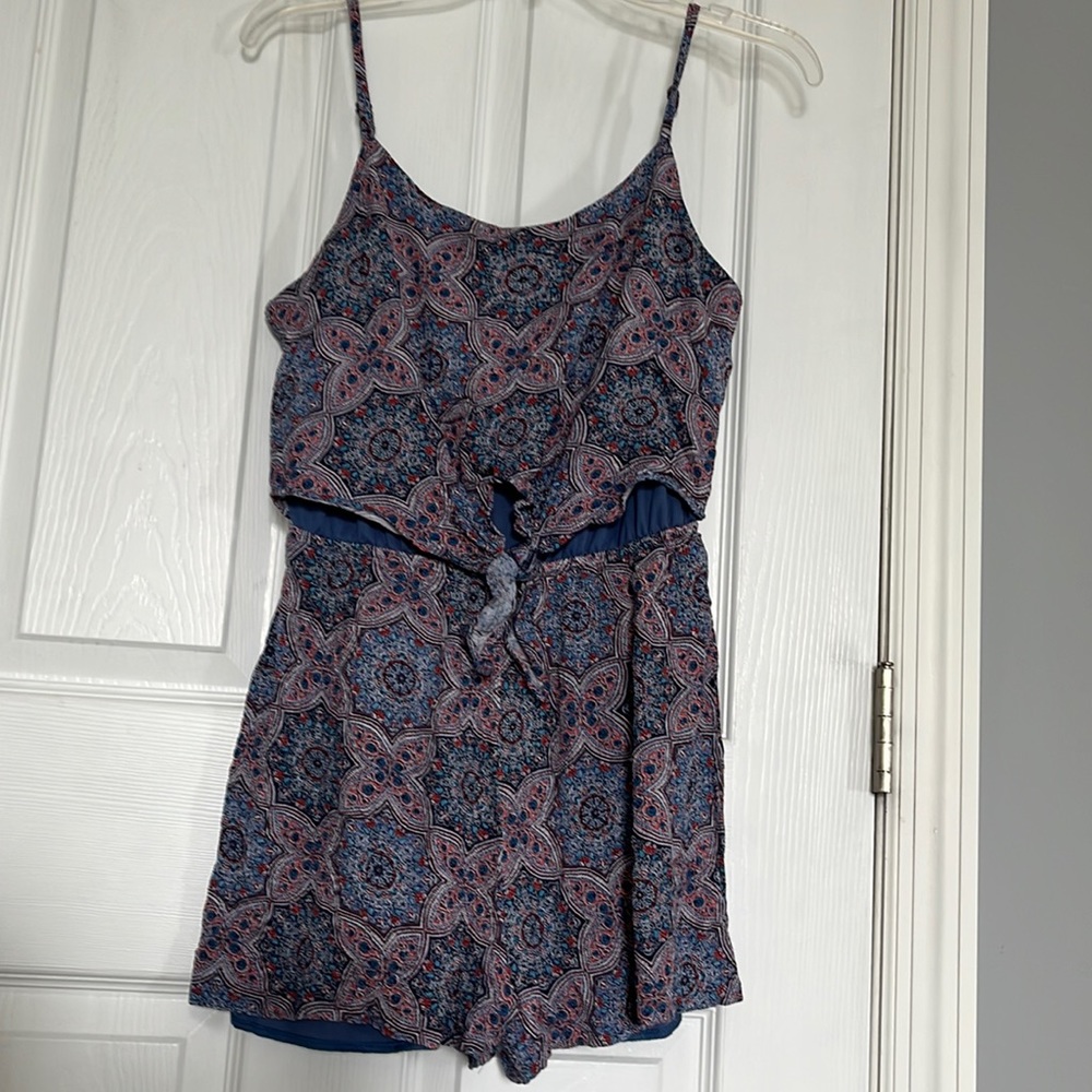 Romper, size M